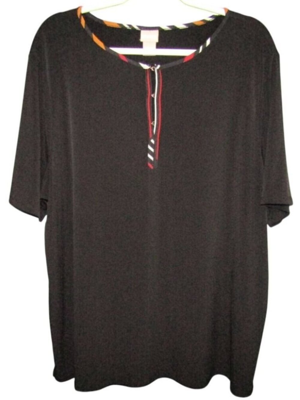 Chicos Black Hook Front Henley Top Womens Size XXL 4 Stripe Trim Short Sleeve